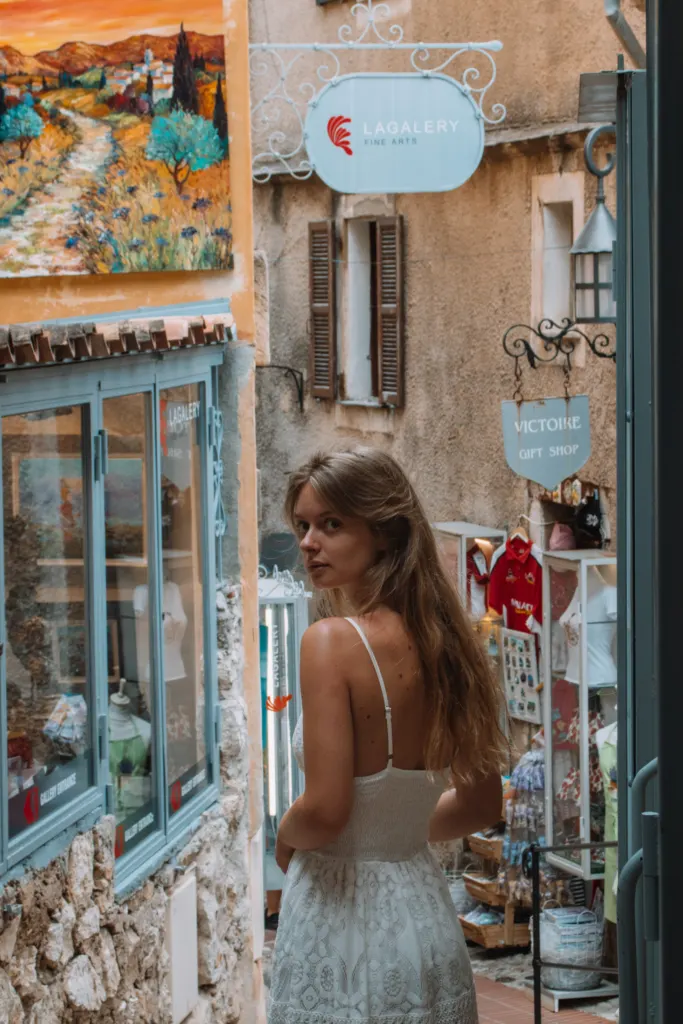 Lore in the picturesque town Èze, best place to visit in Provence