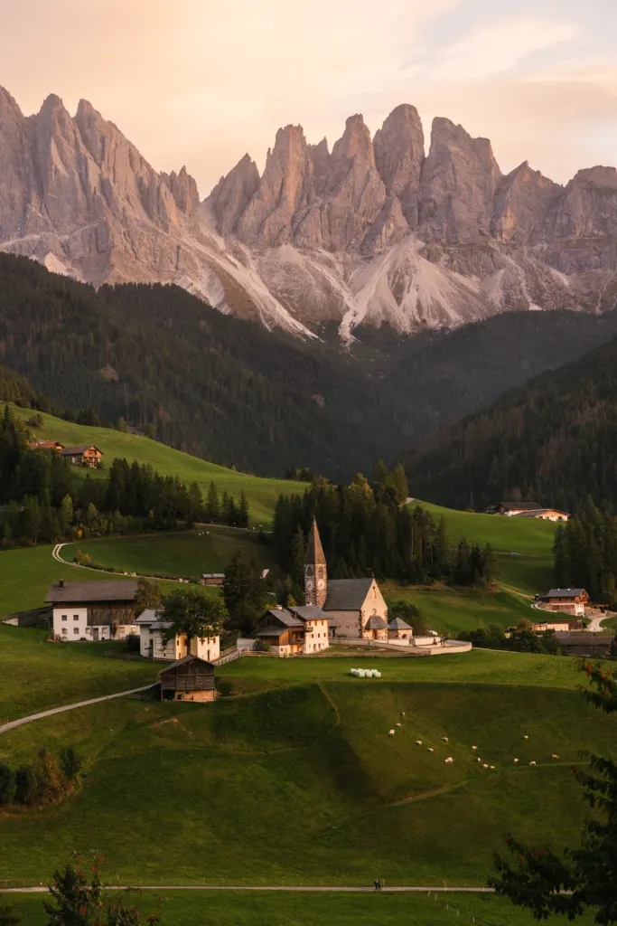 Val di Funes viewpoint Dolomites itinerary