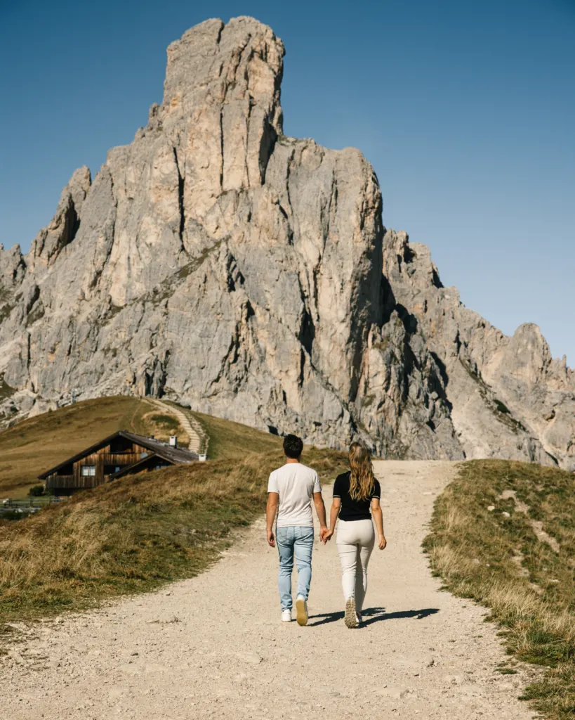 Passo Giau Dolomites, Italy itinerary Lukas and Lore